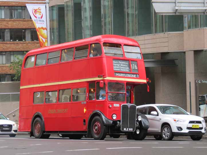 London Transport AEC Regent 3RT Weymann RT3708